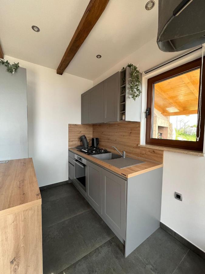 Apartman Sara S Pogledom Na More Lovran Kültér fotó